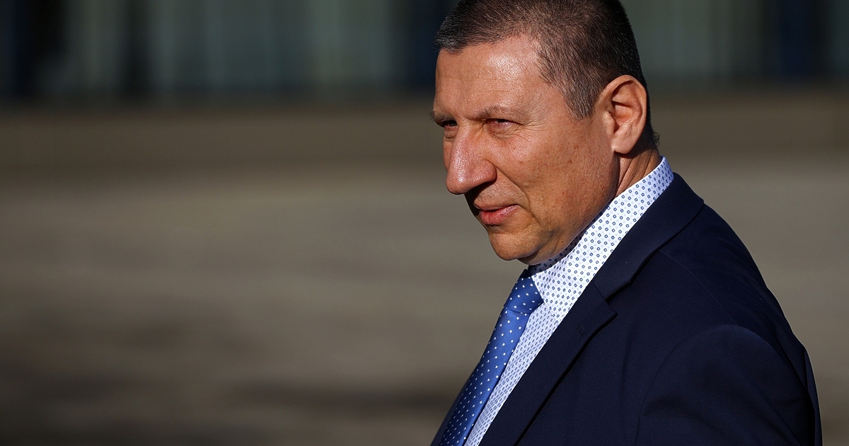 Борислав Сарафов, който се титулова сам и.ф. главен прокурор, е