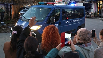 Конвоят с кмета на Варна Благомир Коцев пристигна във Варна