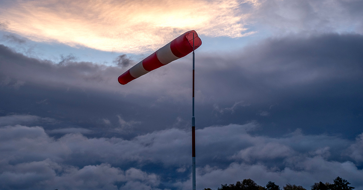 През деня валежите в по-голямата част от страната ще спират,
