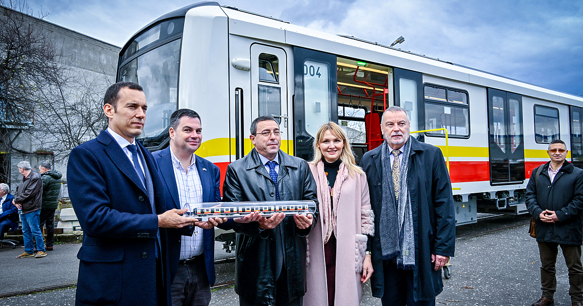 Столичният кмет Васил Терзиев представи днес първия от осемте нови