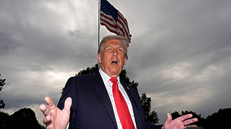 Състоянието на бившия американски президент Доналд Тръмп е намаляло с