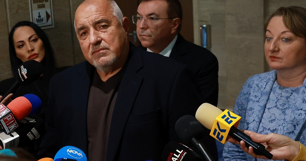 Управляващите се отказват от внесения проектобюджет. Това обяви лидерът на