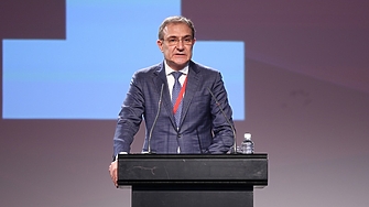 Министърът на труда и социалната политика Борислав Гуцанов постави въпроса