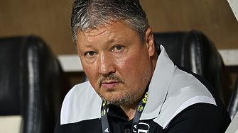 Легендата на българския футбол Любослав Пенев от няколко дни е