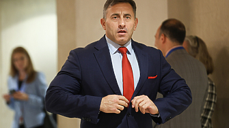 След като управляващите курдисаха за особен управител на Лукойл директора