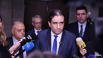 Вотът на недоверие няма да е за цялостна политика а