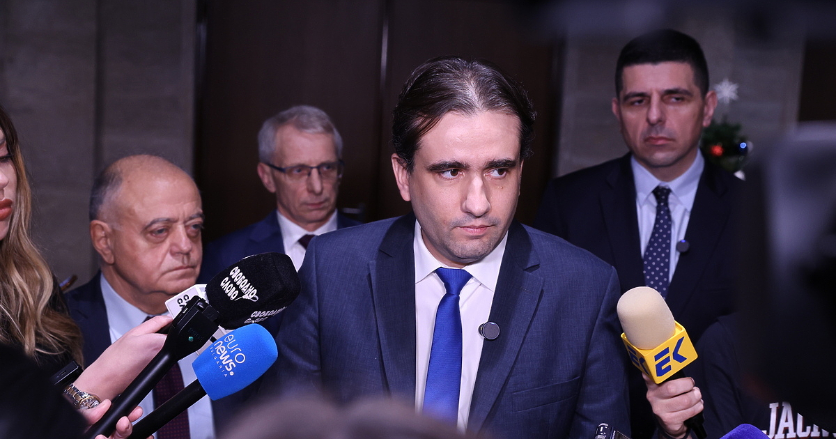 Вотът на недоверие няма да е за цялостна политика, а