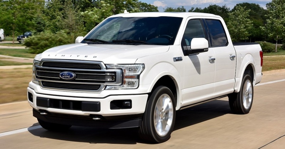 Американският автомобилостроител Форд Мотор“ (Ford Motor) обяви, че ще се