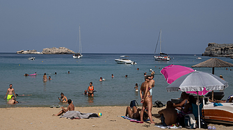 Гръцкият министър на туризма Олга Кефалояни заяви в неделя че