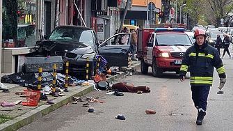 Две жени са загинали при катастрофата във Варна съобщиха за