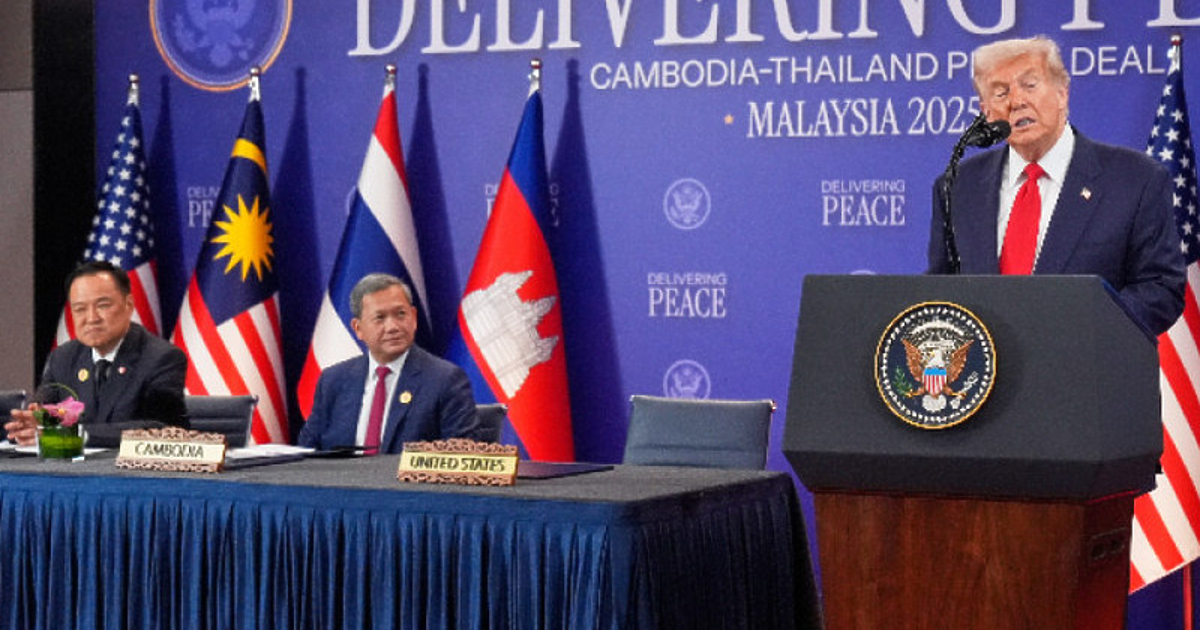 Бившият министър-председател на Камбоджа Хун Сен обяви, че страната му