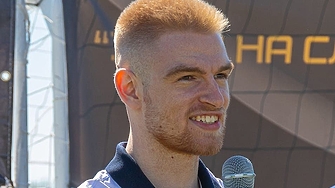 Казвам се Джем Юмеров и съм от турски етнос  девето