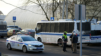 Трима души са загинали при взрив в автомобил в Москва