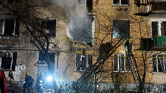 Трима души включително четиригодишно дете бяха убити при масирана руска