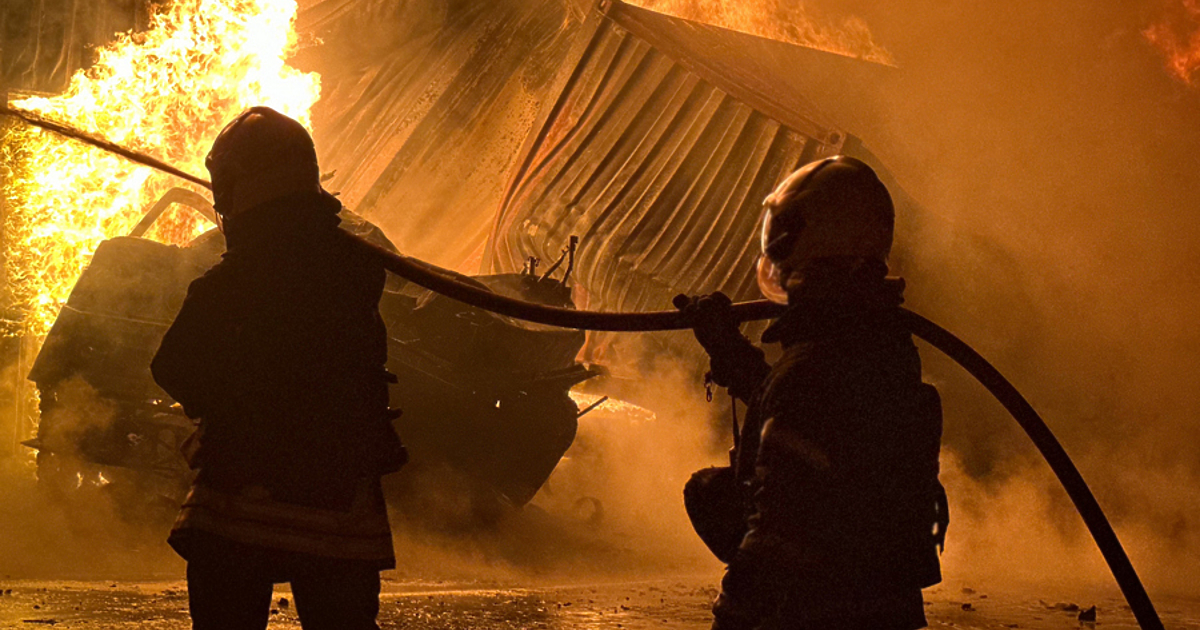 Руски удари през нощта нанесоха щети на над десет граждански