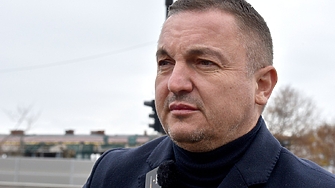 Тричленен състав не приема доводите на съдия Петър Славчев от