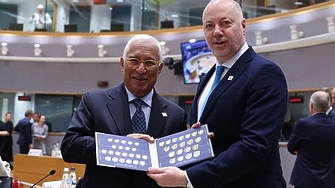 Премиерът в оставка Росен Желязков подари на прощаване на европейските