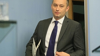 Българският дипломат Николай Младенов лично е подбрал членовете на 14