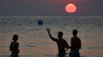  30 се намали ДДС за всички гръцки острови с население