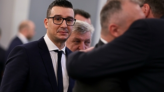 Кадри от купон на служители на Министерството на икономиката и