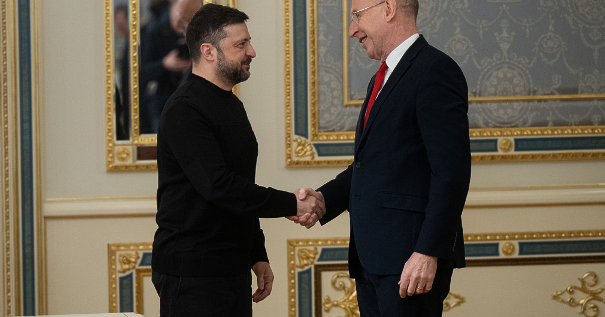 Великобритания заяви, че отпуска 200 милиона лири (230 млн. евро)