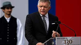 Премиерът на Словакия Роберт Фицо ще се срещне с президента