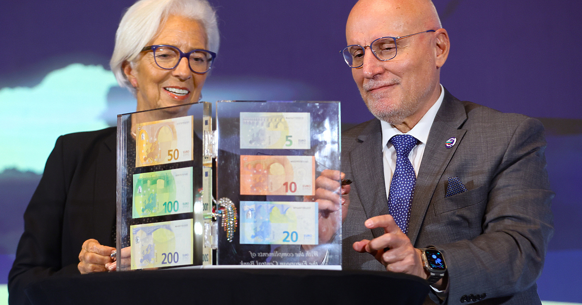 С настъпването на 2026 г. с гордост приветстваме България в