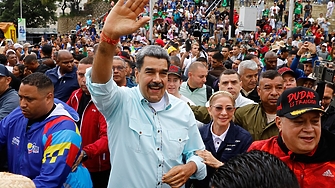 След тричасова специална военна операция американските сили отвлякоха венецуелския президент