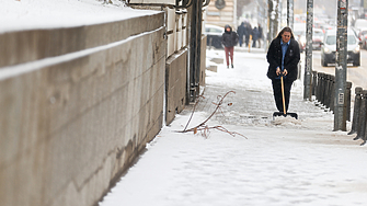 Над 140 души пострадали на леда в София за последното