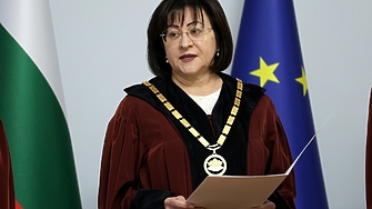 Председателят на Конституционния съд КС Павлина Панова е върнала на