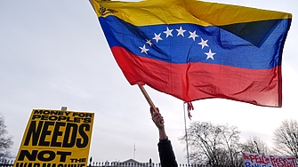 Отвличането на венецуелския диктатор Николас Мадуро предизвика протести и празненства