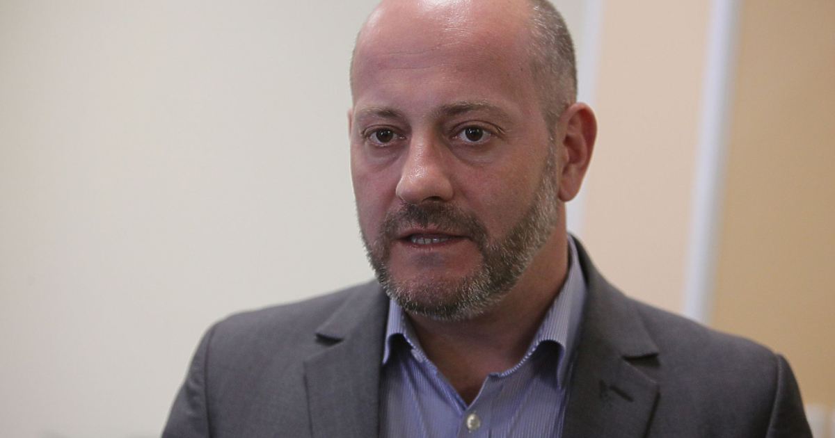 Големият въпрос на българската политика е не дали Румен Радев