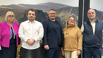 Зелено движение Единение Средна европейска класа и Ние идваме подписаха