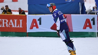 Тервел Замфиров спечели паралелния гигантски слалом от Световната купа по