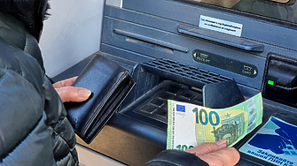 Омбудсманът Велислава Делчева сезира председателя на Асоциацията на банките в