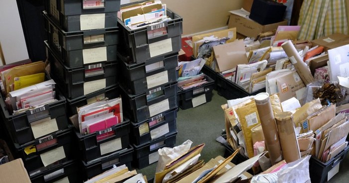 3 евро ще бъде временната фиксирана такса за стоки, съдържащи