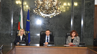 Работя тази работа основно по криминални дела – следовател и