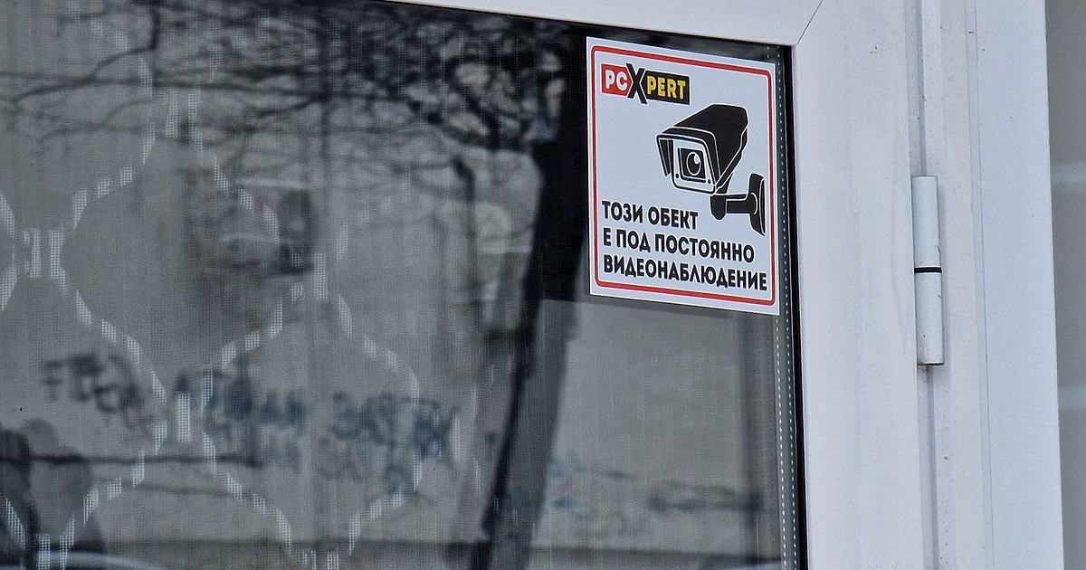 Броят на жените, които се разпознават във видеа от два