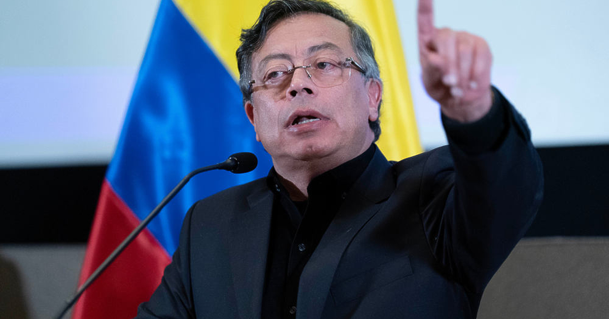 Колумбийският президент Густаво Петро обяви, че е избегнал опит за