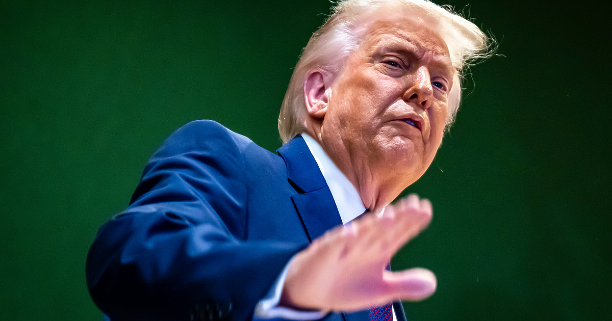 Американският президент Доналд Тръмп днес заведе дело за 10 млрд.