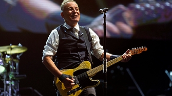 Един от най великите му хитове е Улиците на Филаделфия