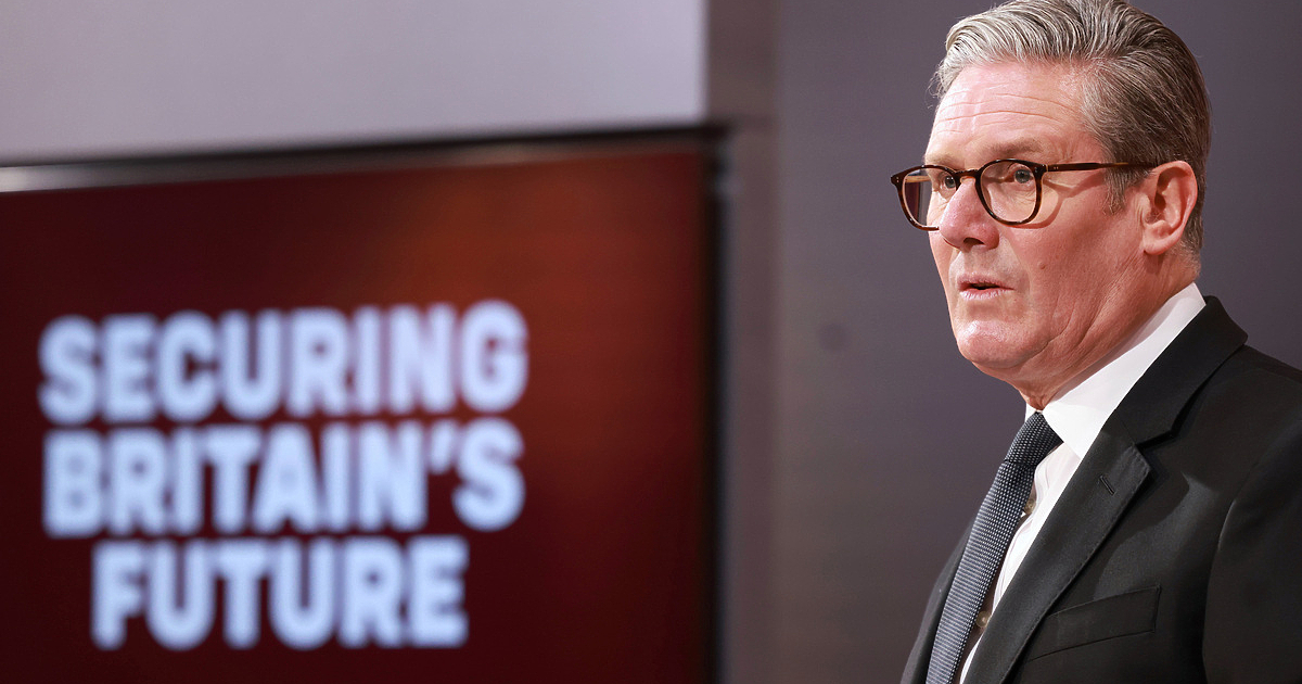 Директорът по комуникациите на британския премиер Киър Стармър – Тим