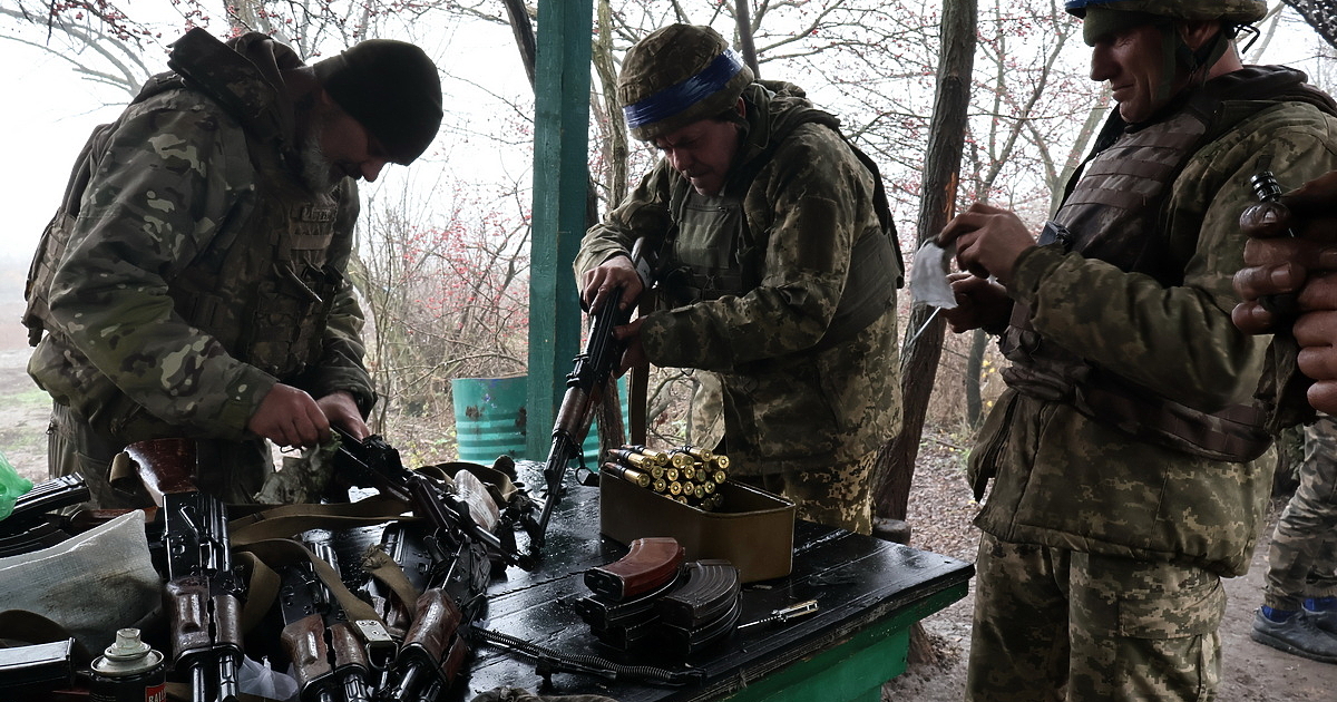 Украинската армия е в състояние да устои поне още 18