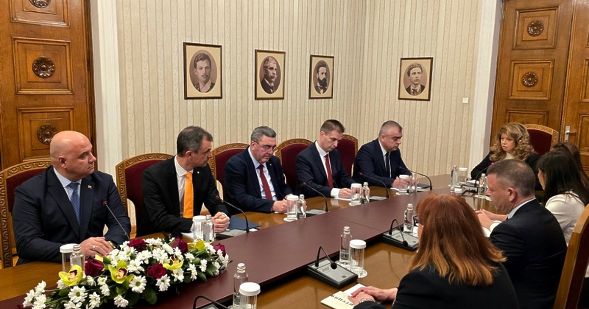 От АПС смятат, че служебен премиер трябва да е Андрей