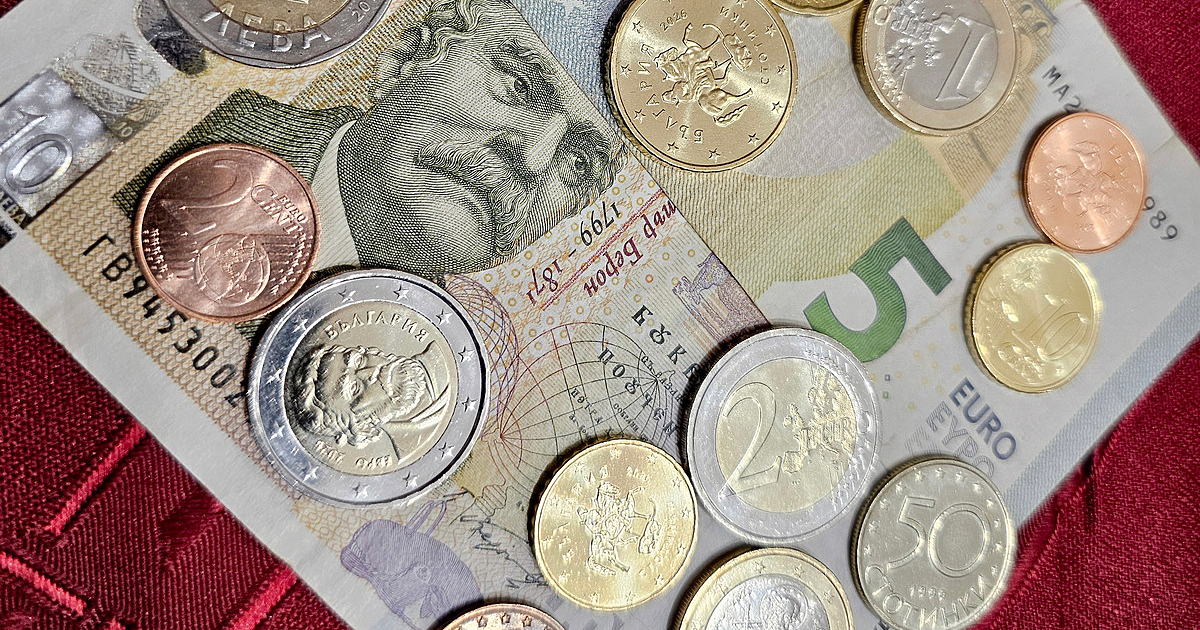 Днес е последният ден, в който левът е законно платежно