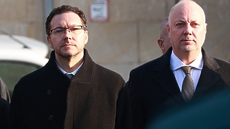 И ф вътрешният министър Даниел Митов е излязъл в отпуск