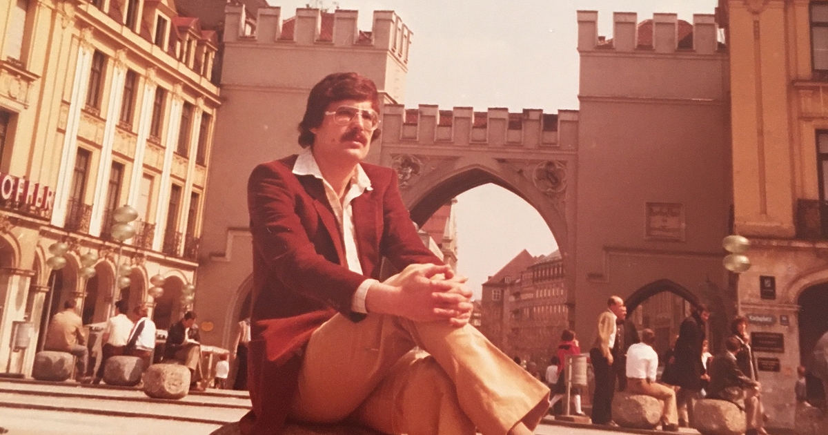 Публикуваме части от мемоарите на Стефан Стайков - беглец от