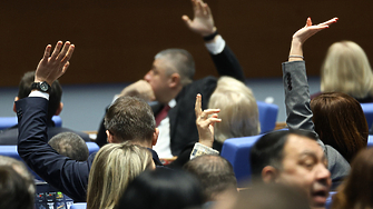 Днес в парламента трябваше да влезе като извънредна точка второто