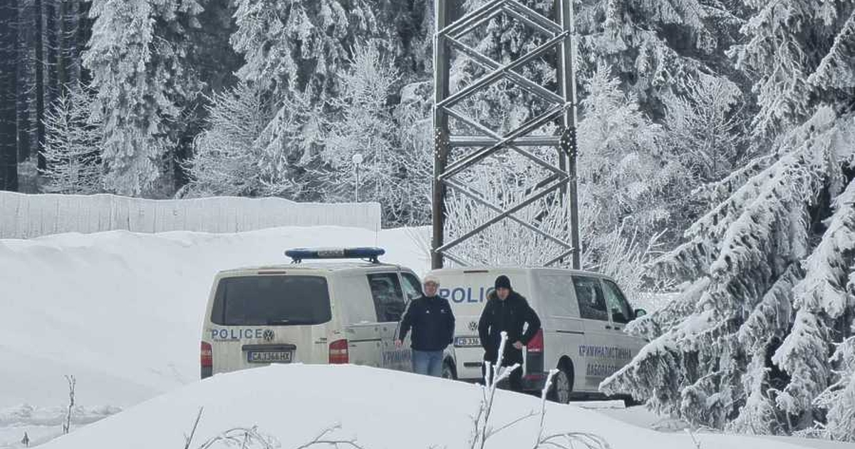 Продължава разследването по случая Петрохан, потънал в множество странни обстоятелства. Днес се