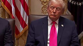 Американският президент Доналд Тръмп отрече да е заспал по време